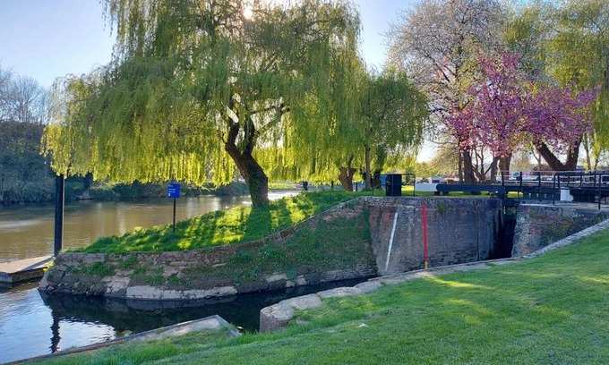 Stourport-on-Severn House | Waters Edge, Town house in Stourport-on-Severn