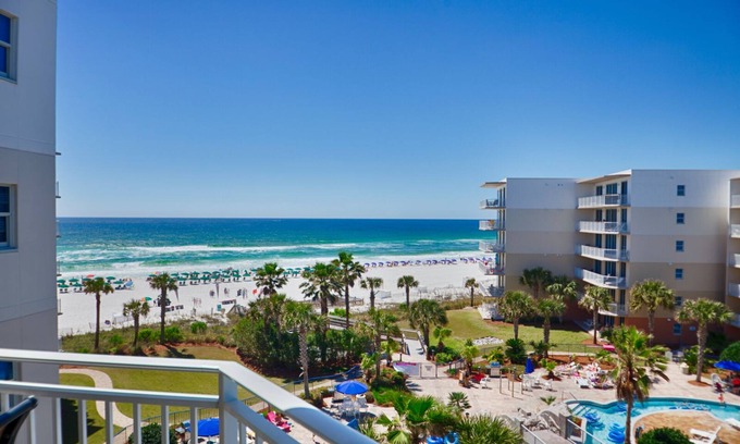 Fort Walton Beach Condo | Waterscape A506 ~ Beach Service ~ Amazing View!