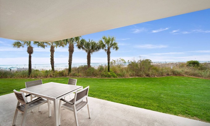 Fort Walton Beach Condo | Waterscape B101 ~ 3BR Ground Floor Oceanfront Condo ~ Easy Pool/Beach Access