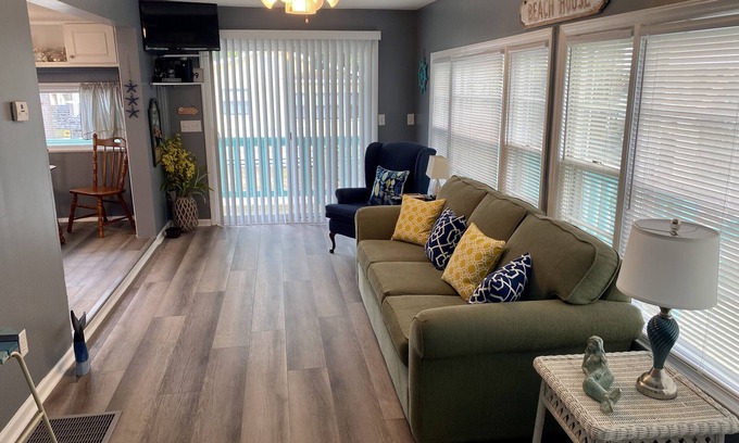 Myrtle Beach House | Watson's Beach Escape, 3 bdr 2 ba in Ocean Lakes
