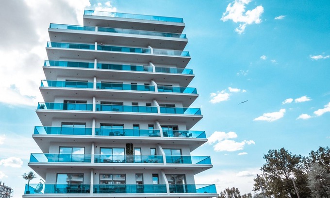 Mamaia-Sat Apartment | Wave 4 Residence