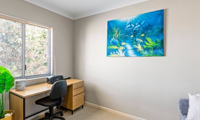 Exmouth House | Wave - Modern Villa on the Exmouth Marina with boat mooring.