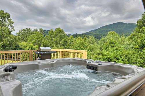 Waynesville House | Waynesville Smart Cabin with Hot Tub and Views!