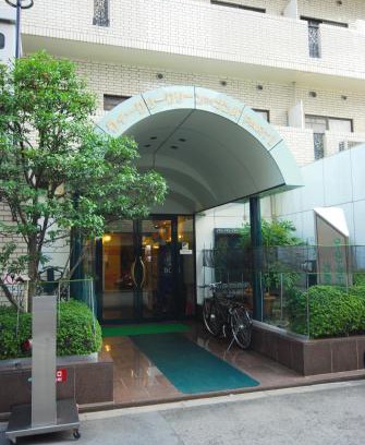 Naniwa Apartment | Weekly Green In Namba