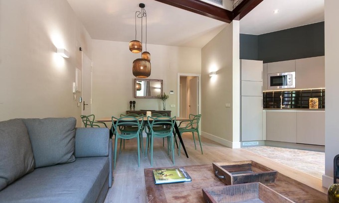 Sant Antoni Apartment | Weflating Suites Sant Antoni Market