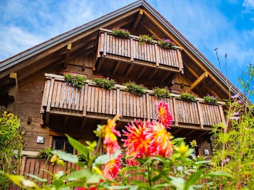 Oberkirch Apartment | Weingut und Ferienhof Josef Huber