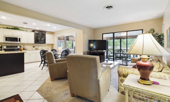 Sloans Valley Condo | Welcome to Bigelow’s Water View Bungalow – Your Lake Retreat