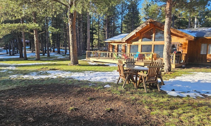Angel Fire House | Welcome to Cozy Doo's Casa -A Warm, Woodsy Getaway in Angel Fire, NM