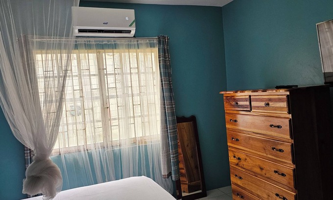 Montego Bay House | Welcome to Jamaica Airbnb rentals in Montego Bay, your tropical bliss awaits u.n