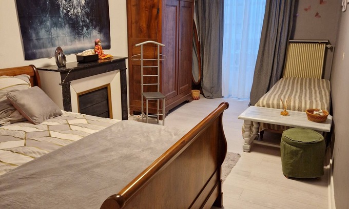 Le Puy-en-Velay Apartment | Welcome to Le Cocon de Seguret - 120 m2 duplex apartment in the heart of the historic district