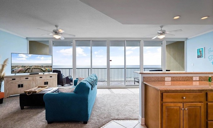 Gulf Shores Condo | Welcome to our Beach Dream View, The Sunrise and Sunset are breath taking