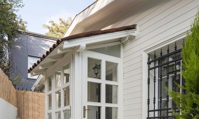 Bebek House | Welcome to our free standing incredible brand new modern home in the heart of trendy Bebek