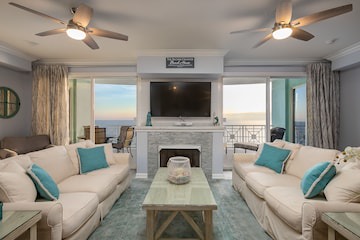 Silver Sands Beach Condo | Welcome to "Second Chances" at En Soleil 1022 West