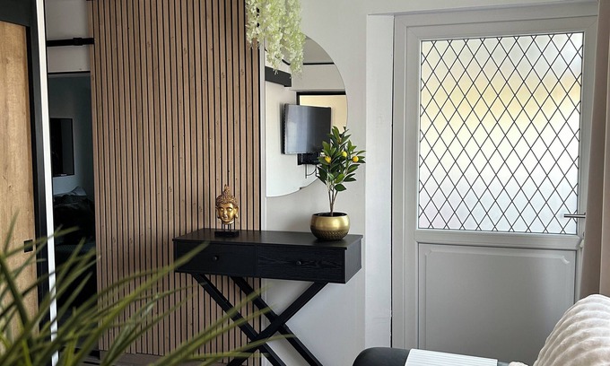 Beauvais House | Welcome to Thaï-home!
