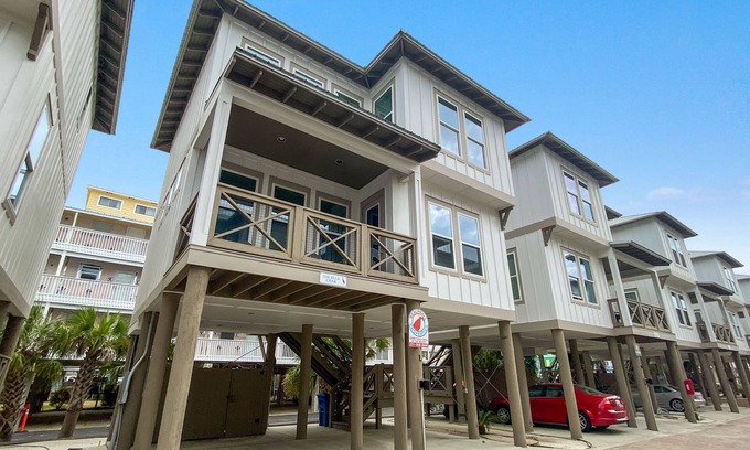 Gulf Shores House | Welcome to the Blue Crab located in the Cottages at Lagoon Pass!