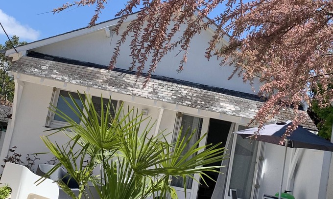 Suevres House | WELCOME TO THE GÎTE DES MOULINS