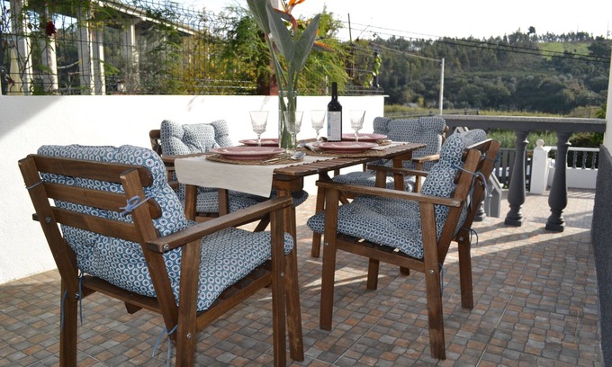 Rio de Moinhos House | Welcome to the house "Casa do Frade"