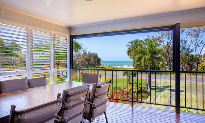 Kinka Beach Apartment | Welcome to the Jewel in the Crown at Kinka Beach.