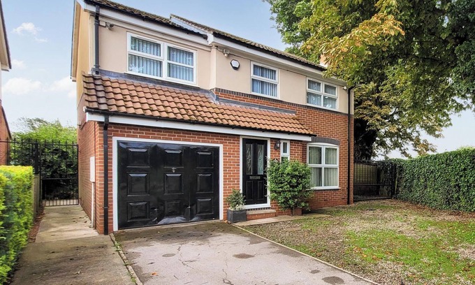 York Cottage | Welcome to this charming holiday let near York.