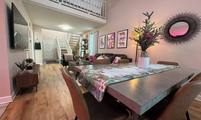 Highlands - Perkins House | Welcome to Tiger Townhome!