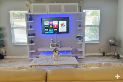 Sulphur Springs House | Welcome to Tranquility House