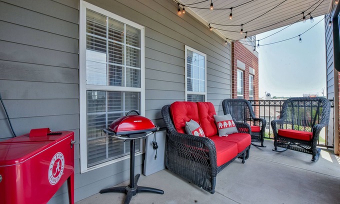 Tuscaloosa Condo | Welcome to Tusk-Away!