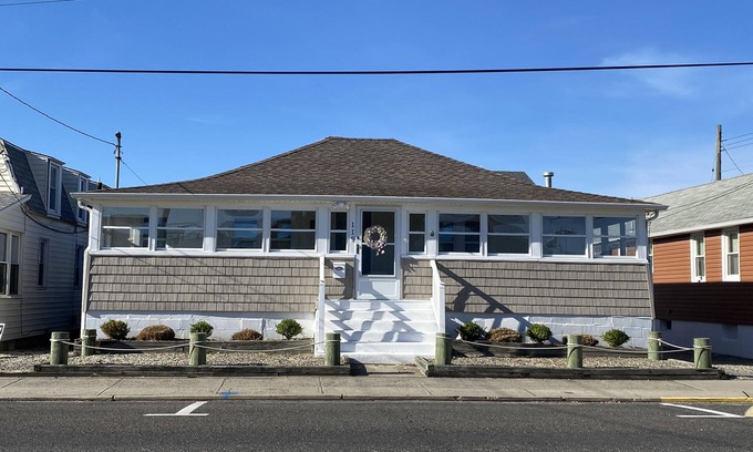 Point Pleasant Beach House | Welcome To Carman's Cottage in Point Pleasant Beach!