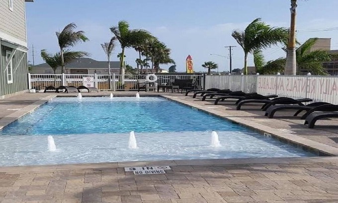 Corpus Christi House | Welcome to your home away from home! Island time-North Padre Island