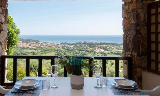 Luddui Apartment | Welcomely - Casa Della Luna