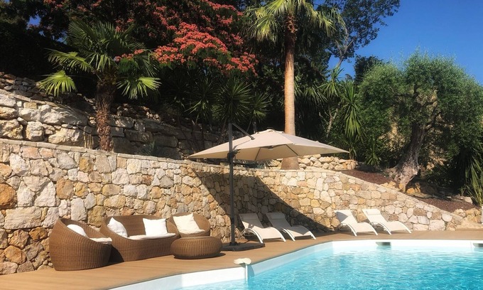 Vence Villa | Welcoming air-conditioned villa with lovely sea view and swimming pool surrounded by olive trees