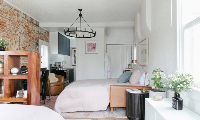 Villa Park House | Welcoming private house with yard and storage in vibrant Denver