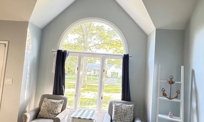 Sandwich House | Welcoming to modern 3-bedroom loft with AC in charming Sandwich/Cape Cod
