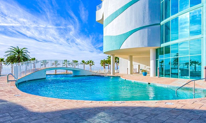 Orange Beach Condo | Well-appointed home in beachfront resort with pool, sauna, & central AC