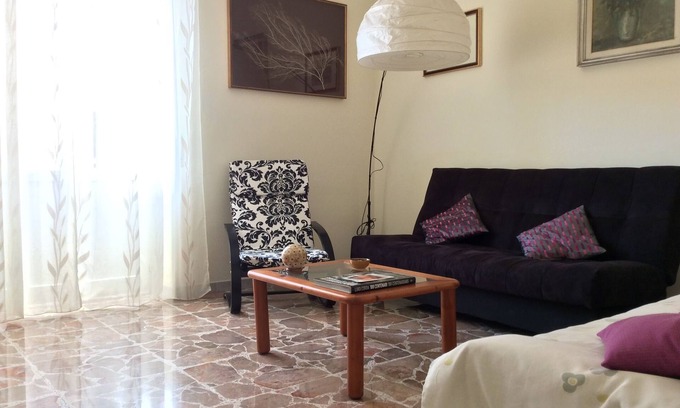 Alghero House | Well finished apartment, 3 bedrooms, 6 bed, 1 bathroom, 90 sqm, 3km from the center