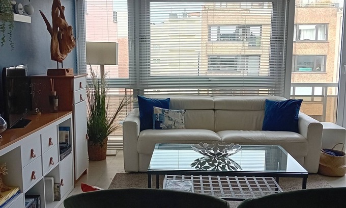 Koksijde-Bad Apartment | Well-kept apartment with character in Koksijde Garage with secure parking space