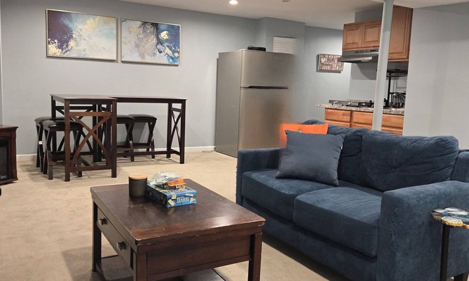 Lake Arbor Apartment | Well Located, Well Loved