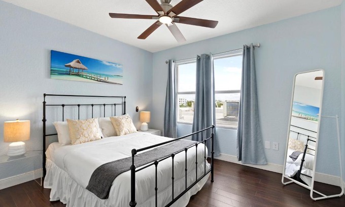 North Beach Apartment | Welworth condo units Miami Beach