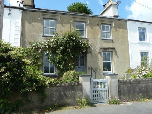 Borth-y-Gest House | Wenallt