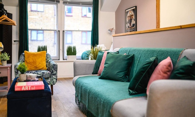 Bishopsgate Apartment | Wendy | 1 Bedroom Flat