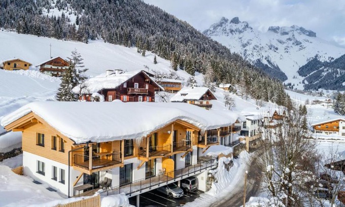 Werfenweng Apartment | Werfenblick und Bergblick