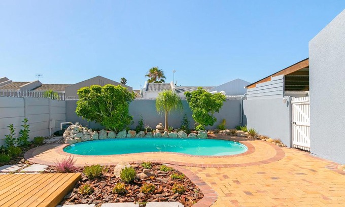 West Beach House | West Beach Escape #Entire house with pool