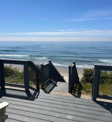 Nelscott Hotel | West Beach Suites