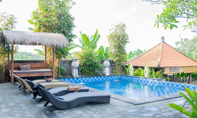 Mendoyo Bed & Breakfast | West Break Bali Medewi