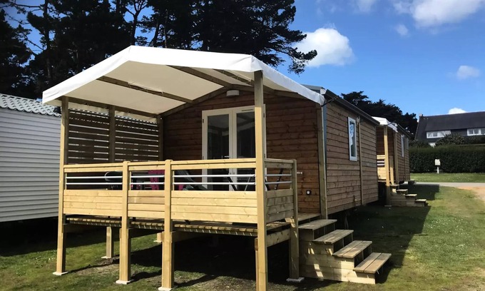 Perros-Guirec House | WEST CAMPING * - Mobil Home Great comfort 20m2 - 1 bedroom (Type EVO20) LIT 160*200 (ANIMALS INTERDITS) 2 persons