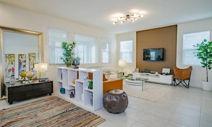 West Haven House | West Haven - Davenport Perfect House WH2
