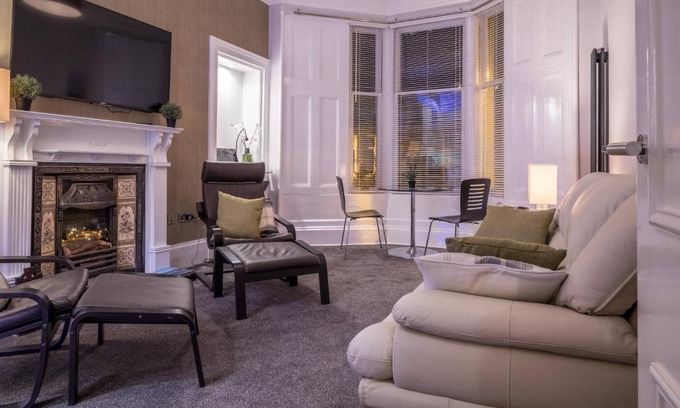 Milngavie Apartment | West Highland Apartments Milngavie - The Lomond