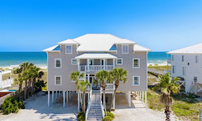 Parasol West House | West of Eden East - 6 Bedroom Luxury Beachfront home with Heated Pool, sleeps 18