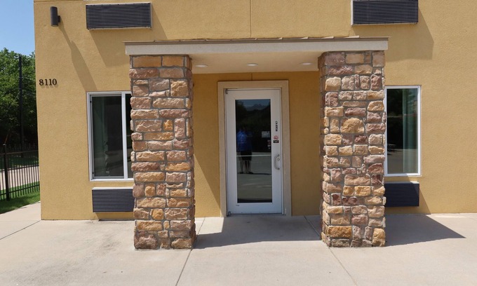Fort Worth Hotel | West Worth Inn and Suites