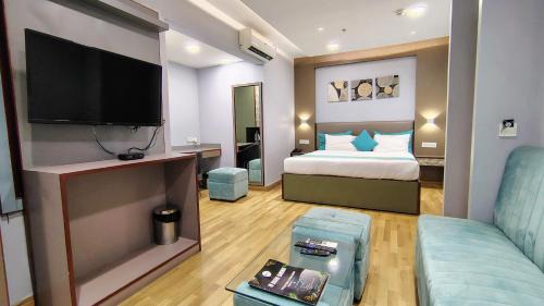 Pashim Vihar Hotel | Western Blu