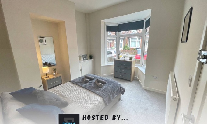 Crewe Apartment | Western House - By Sigma Stays